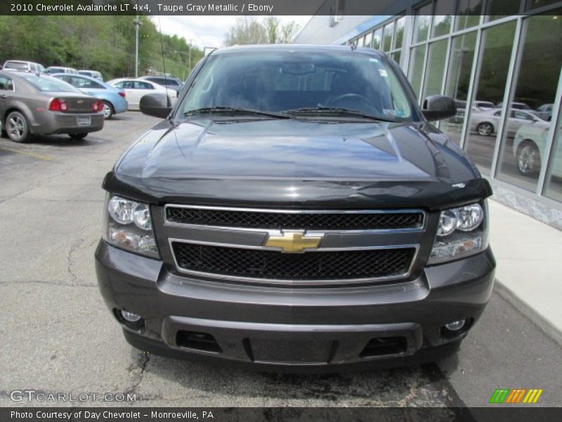 Taupe Gray Metallic / Ebony 2010 Chevrolet Avalanche LT 4x4