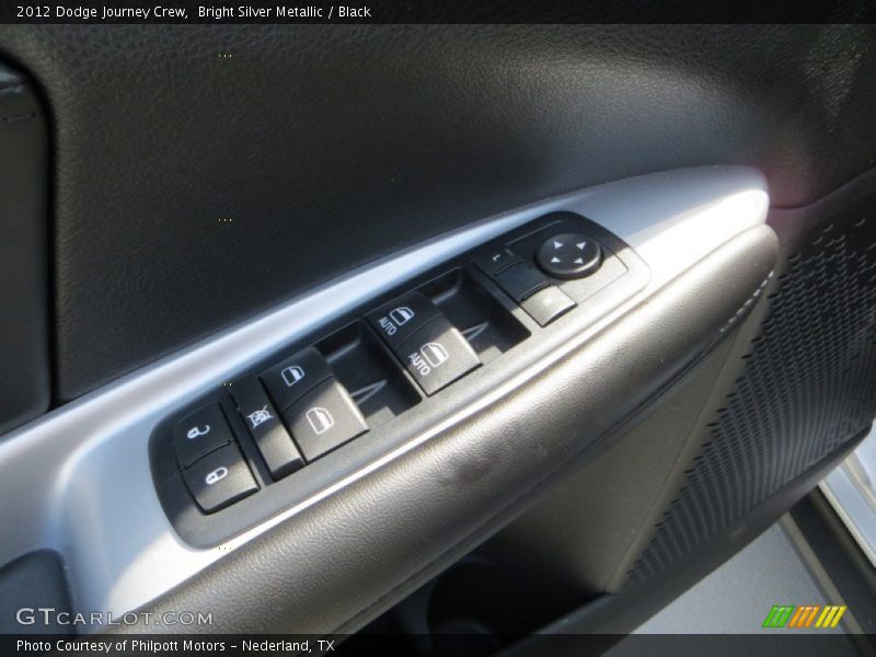 Bright Silver Metallic / Black 2012 Dodge Journey Crew