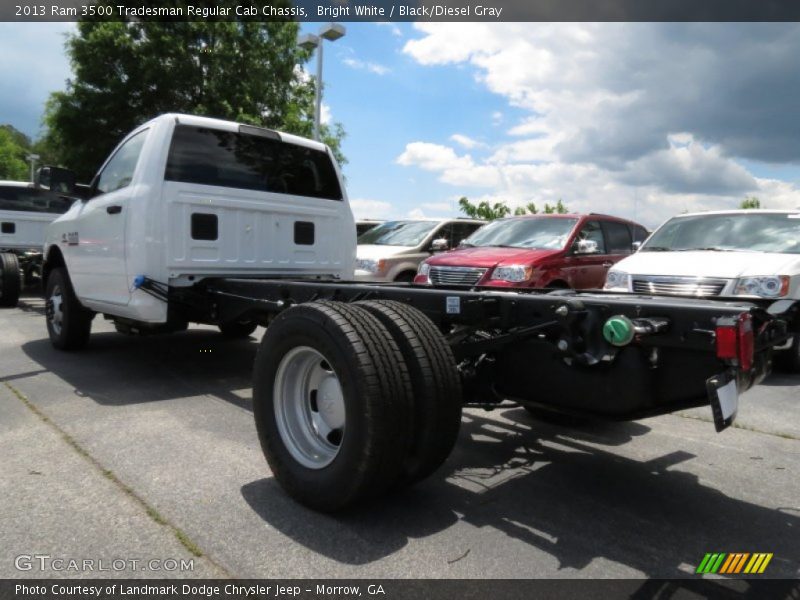 Bright White / Black/Diesel Gray 2013 Ram 3500 Tradesman Regular Cab Chassis