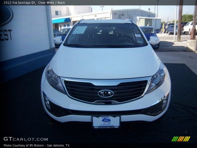 Clear White / Black 2012 Kia Sportage EX