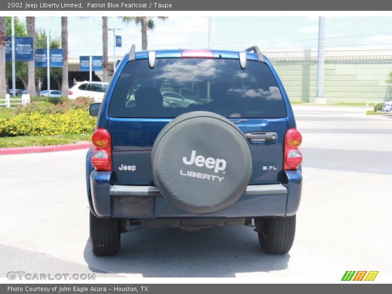 Patriot Blue Pearlcoat / Taupe 2002 Jeep Liberty Limited