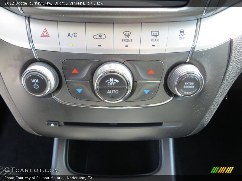 Bright Silver Metallic / Black 2012 Dodge Journey Crew