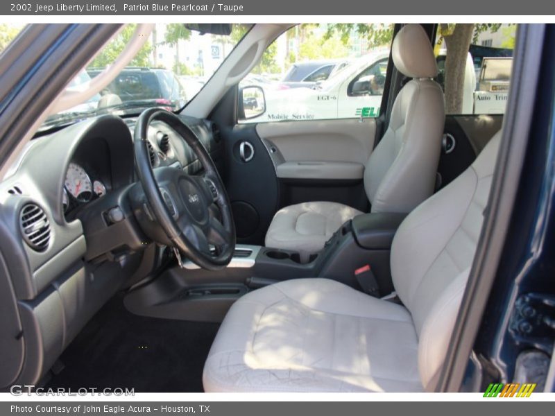  2002 Liberty Limited Taupe Interior