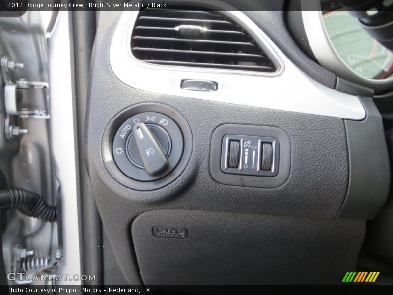 Bright Silver Metallic / Black 2012 Dodge Journey Crew