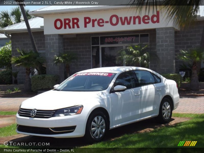 Candy White / Moonrock Gray 2012 Volkswagen Passat 2.5L S