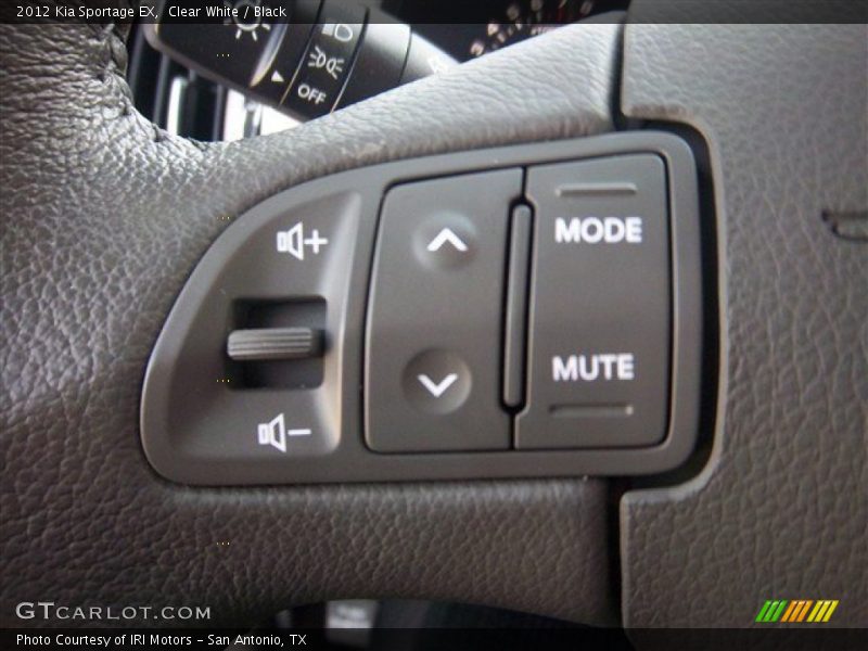 Controls of 2012 Sportage EX