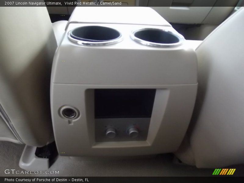 Vivid Red Metallic / Camel/Sand 2007 Lincoln Navigator Ultimate