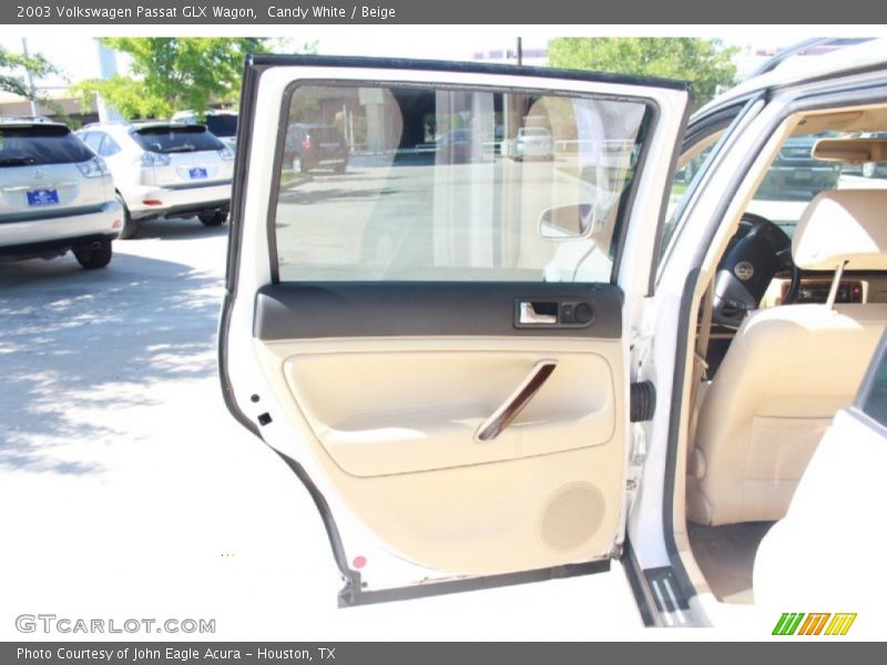 Candy White / Beige 2003 Volkswagen Passat GLX Wagon