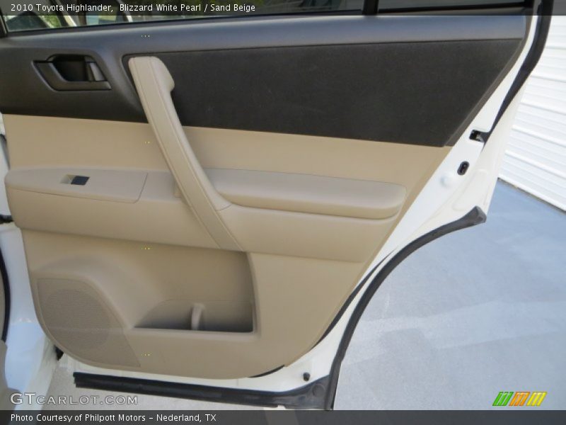 Blizzard White Pearl / Sand Beige 2010 Toyota Highlander