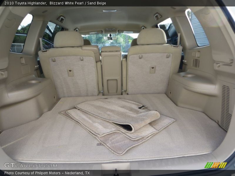 Blizzard White Pearl / Sand Beige 2010 Toyota Highlander