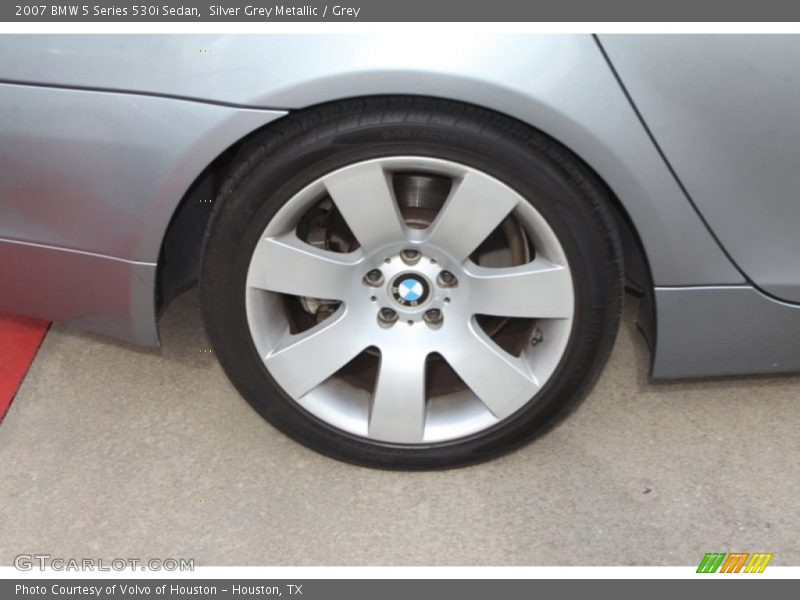  2007 5 Series 530i Sedan Wheel