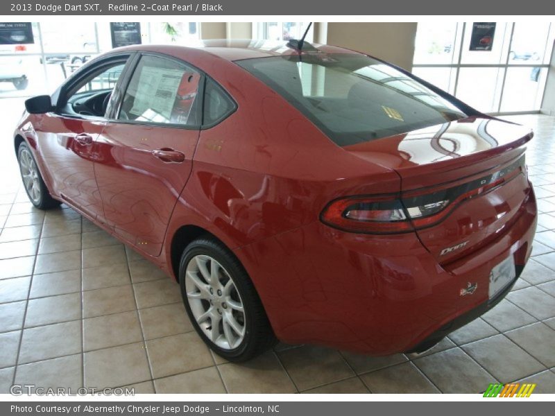 Redline 2-Coat Pearl / Black 2013 Dodge Dart SXT