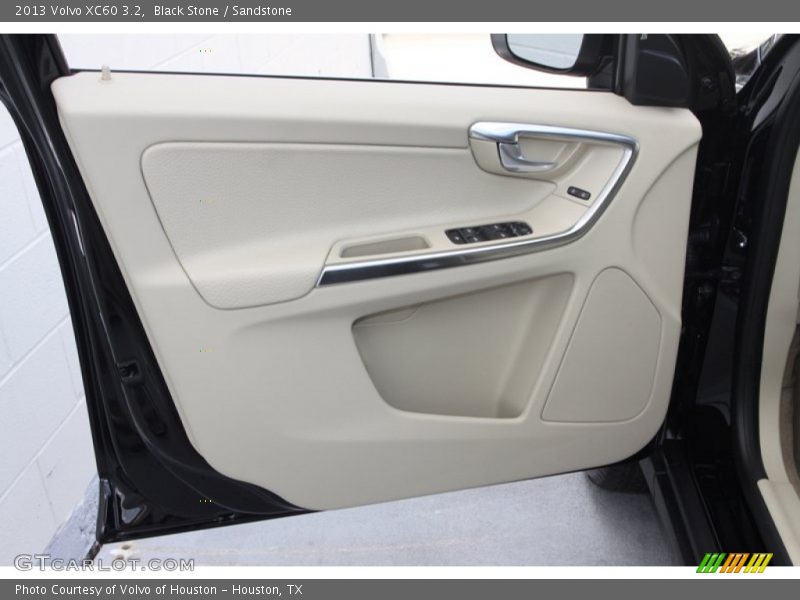 Black Stone / Sandstone 2013 Volvo XC60 3.2