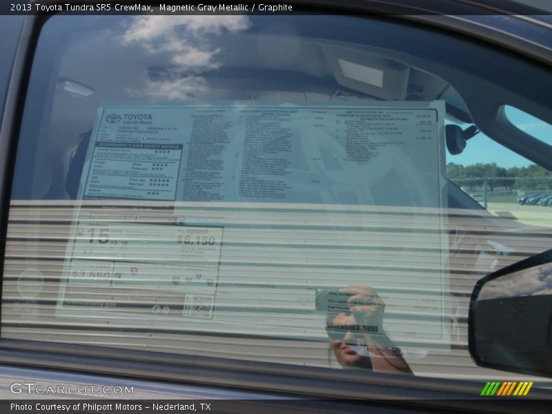 Magnetic Gray Metallic / Graphite 2013 Toyota Tundra SR5 CrewMax
