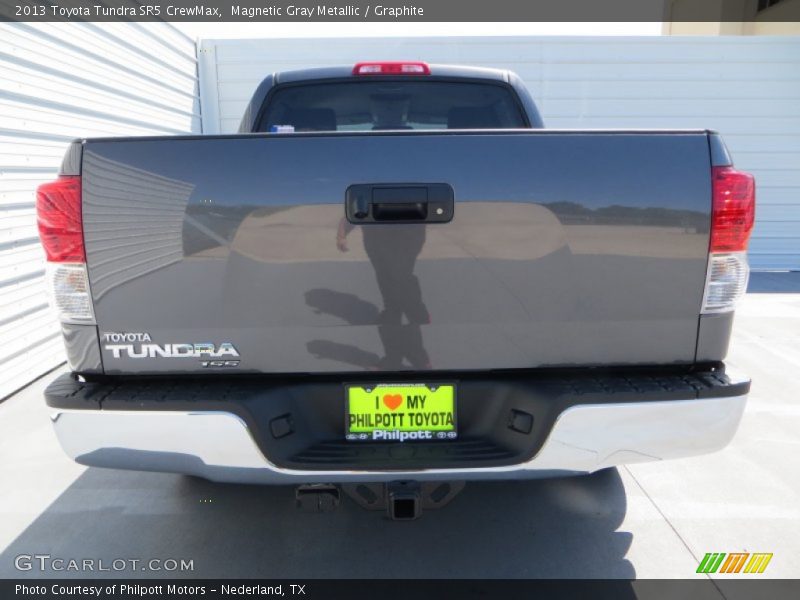 Magnetic Gray Metallic / Graphite 2013 Toyota Tundra SR5 CrewMax