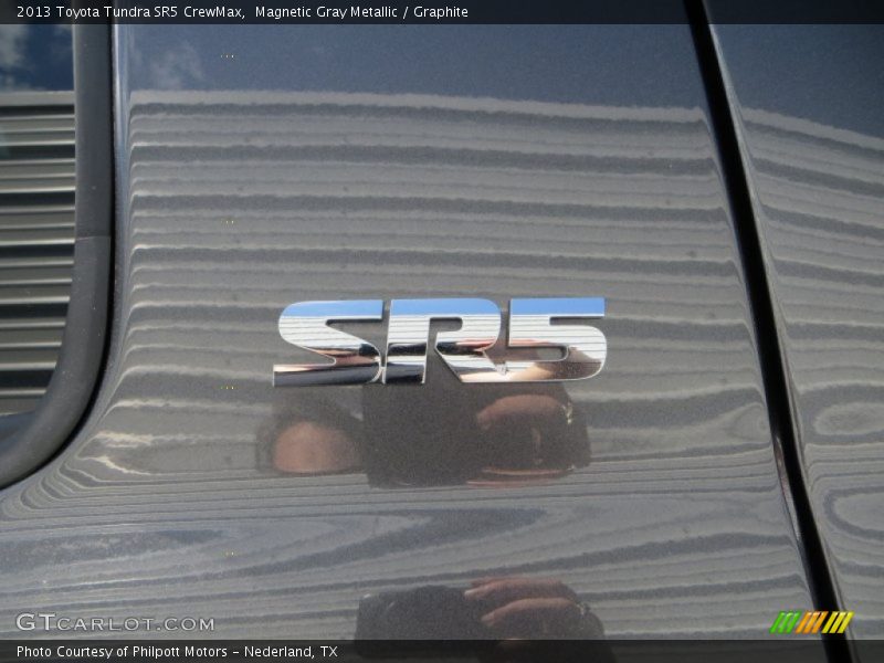 Magnetic Gray Metallic / Graphite 2013 Toyota Tundra SR5 CrewMax