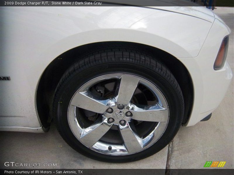 Stone White / Dark Slate Gray 2009 Dodge Charger R/T