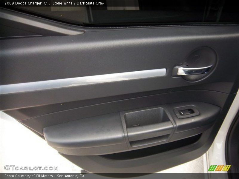 Stone White / Dark Slate Gray 2009 Dodge Charger R/T