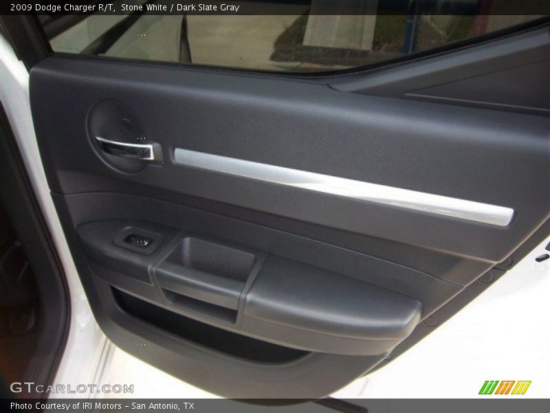Stone White / Dark Slate Gray 2009 Dodge Charger R/T