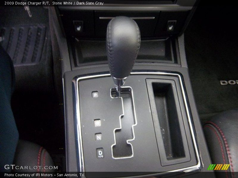 Stone White / Dark Slate Gray 2009 Dodge Charger R/T