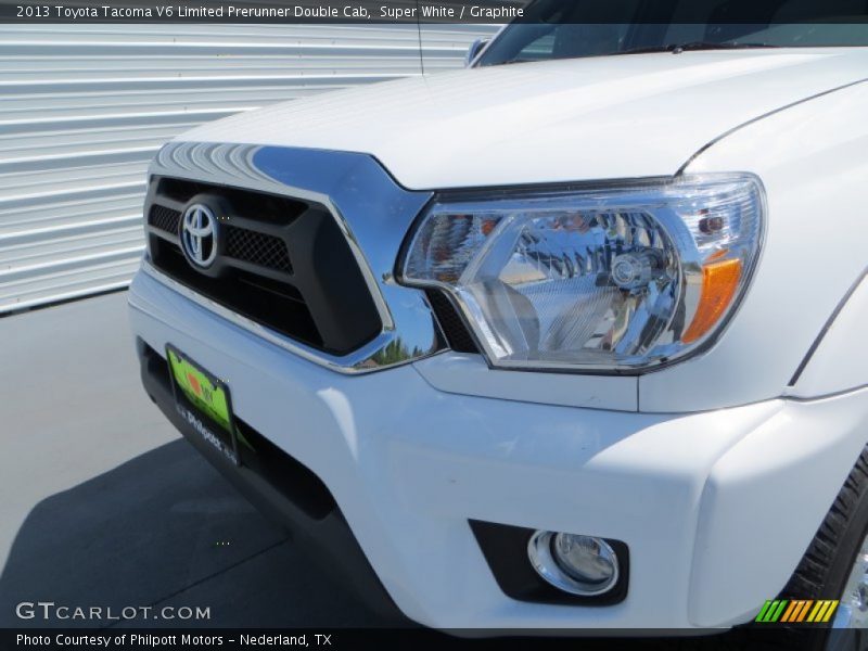 Super White / Graphite 2013 Toyota Tacoma V6 Limited Prerunner Double Cab