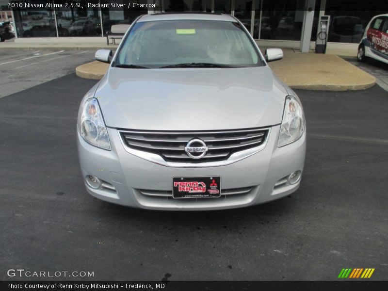 Radiant Silver / Charcoal 2010 Nissan Altima 2.5 SL
