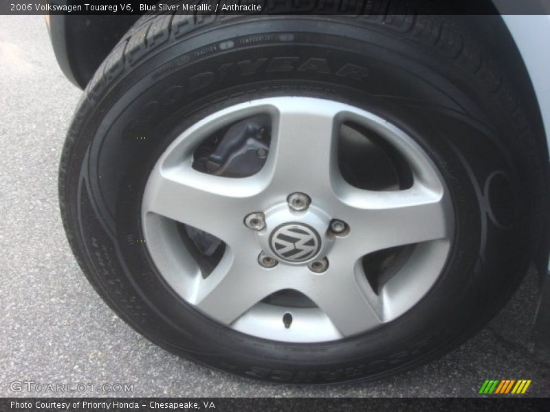 Blue Silver Metallic / Anthracite 2006 Volkswagen Touareg V6