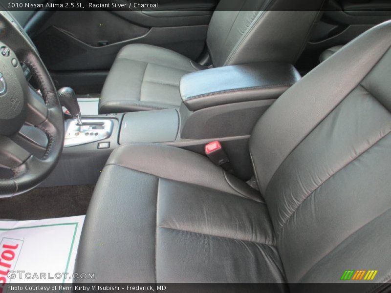 Radiant Silver / Charcoal 2010 Nissan Altima 2.5 SL