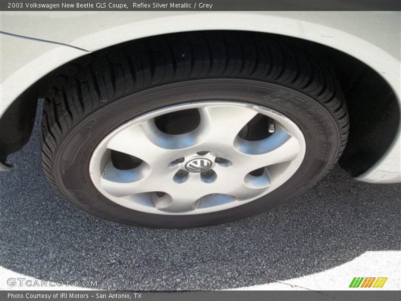 Reflex Silver Metallic / Grey 2003 Volkswagen New Beetle GLS Coupe