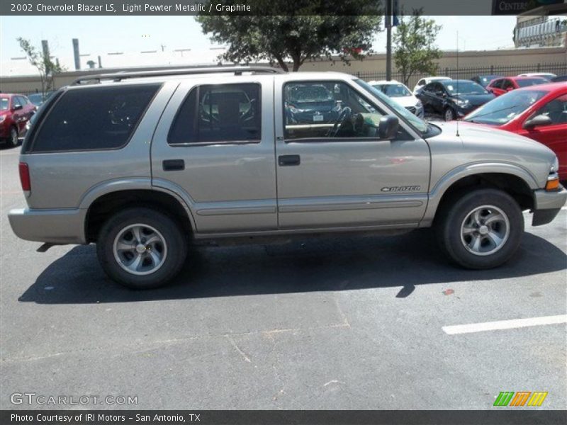 Light Pewter Metallic / Graphite 2002 Chevrolet Blazer LS