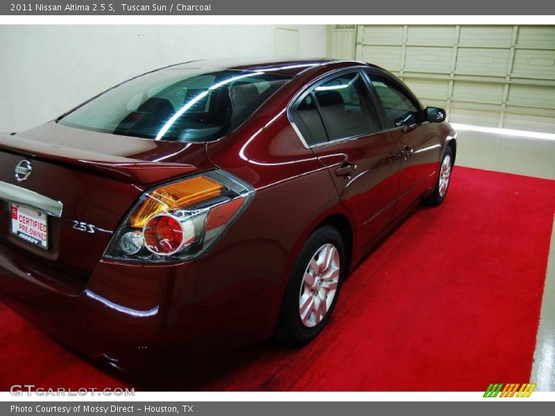 Tuscan Sun / Charcoal 2011 Nissan Altima 2.5 S