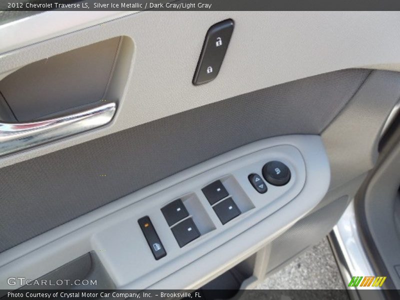Silver Ice Metallic / Dark Gray/Light Gray 2012 Chevrolet Traverse LS