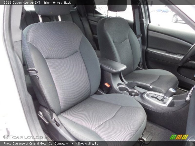Bright White / Black 2012 Dodge Avenger SXT
