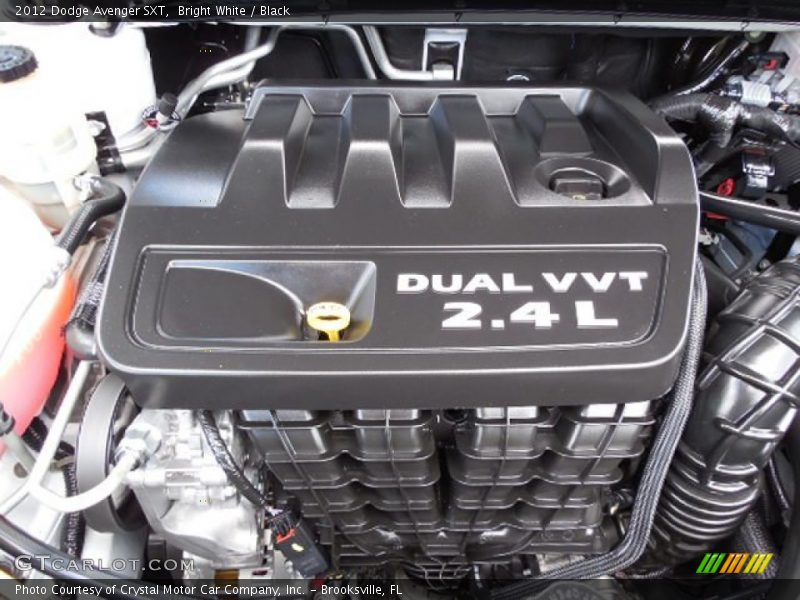 Bright White / Black 2012 Dodge Avenger SXT