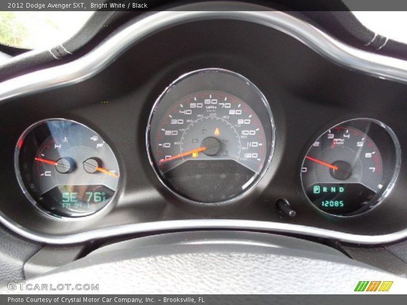 Bright White / Black 2012 Dodge Avenger SXT