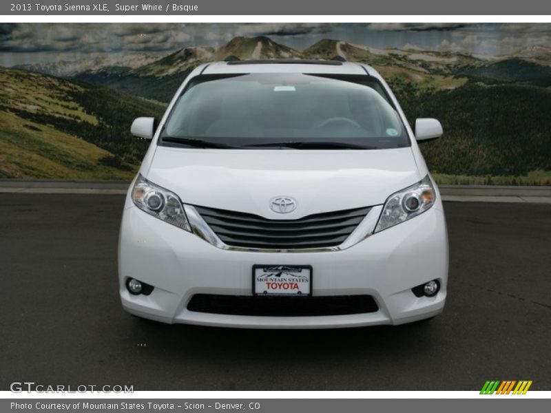 Super White / Bisque 2013 Toyota Sienna XLE