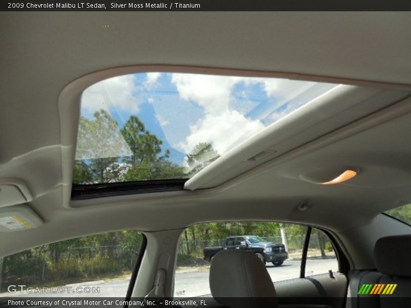 Silver Moss Metallic / Titanium 2009 Chevrolet Malibu LT Sedan