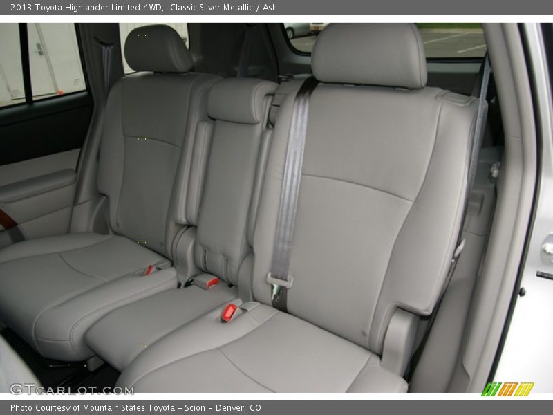 Classic Silver Metallic / Ash 2013 Toyota Highlander Limited 4WD