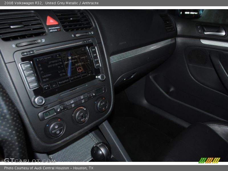 United Grey Metallic / Anthracite 2008 Volkswagen R32