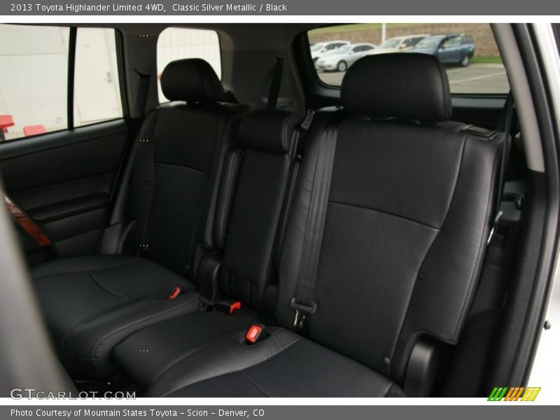 Classic Silver Metallic / Black 2013 Toyota Highlander Limited 4WD
