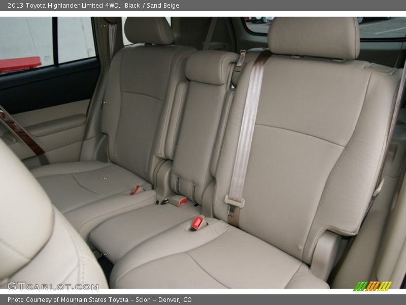 Black / Sand Beige 2013 Toyota Highlander Limited 4WD