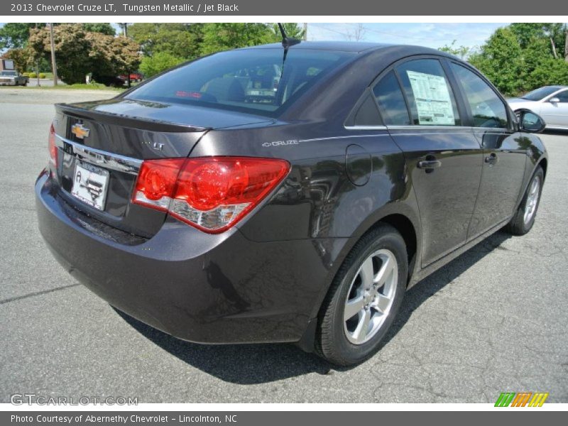 Tungsten Metallic / Jet Black 2013 Chevrolet Cruze LT