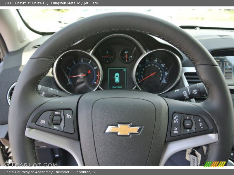 Tungsten Metallic / Jet Black 2013 Chevrolet Cruze LT