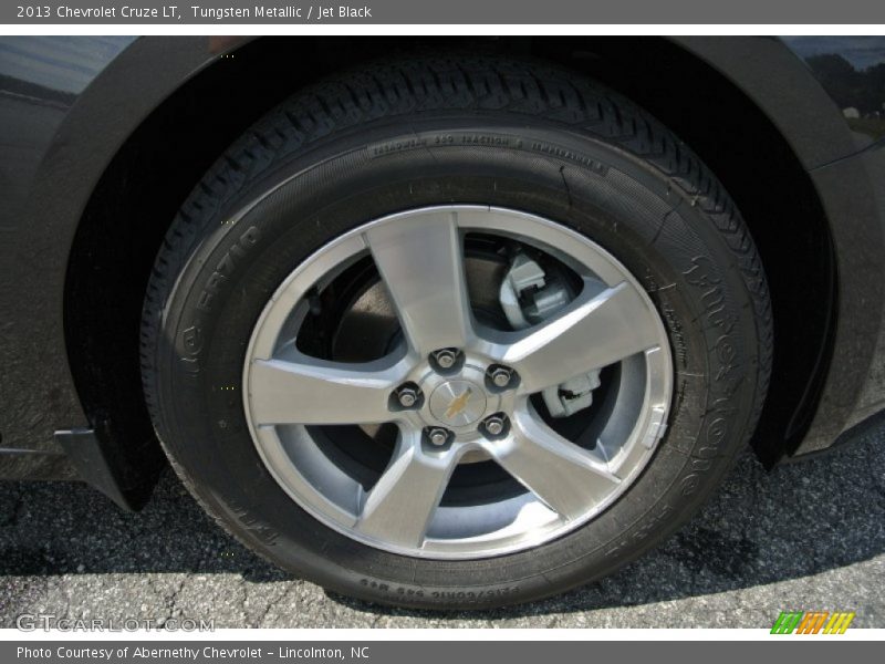 Tungsten Metallic / Jet Black 2013 Chevrolet Cruze LT
