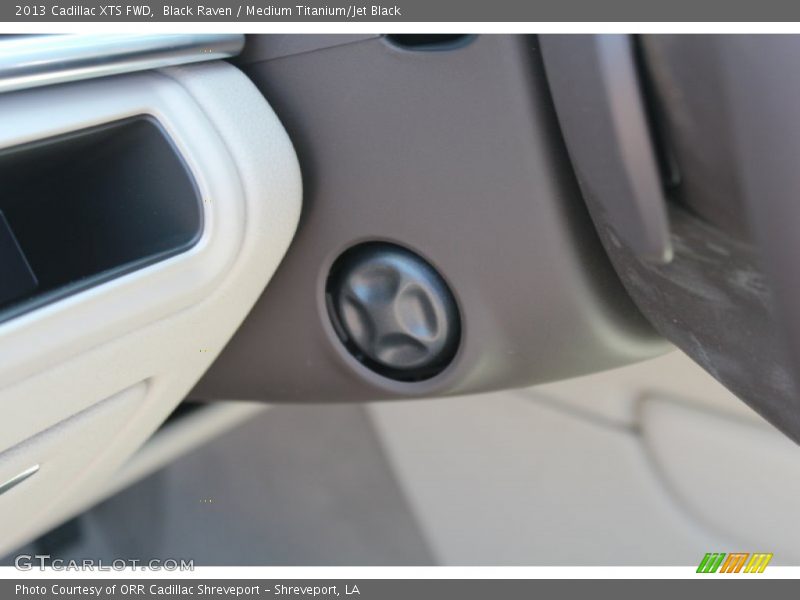 Black Raven / Medium Titanium/Jet Black 2013 Cadillac XTS FWD