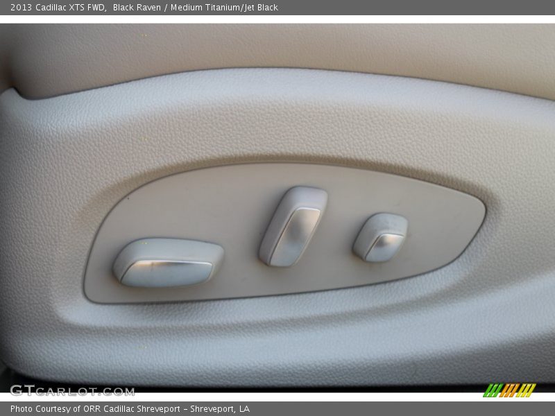 Black Raven / Medium Titanium/Jet Black 2013 Cadillac XTS FWD