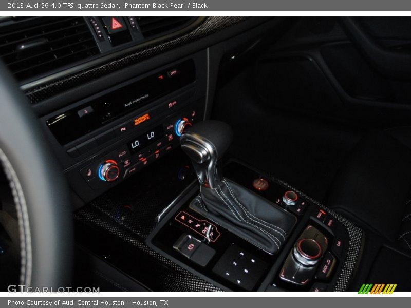  2013 S6 4.0 TFSI quattro Sedan 7 Speed S tronic Dual-Clutch Automatic Shifter