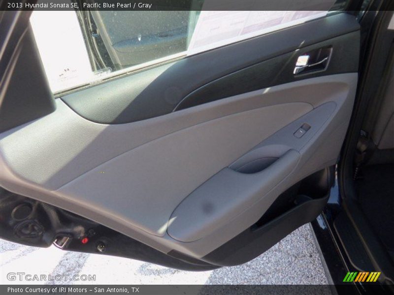 Pacific Blue Pearl / Gray 2013 Hyundai Sonata SE