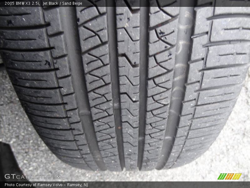 Jet Black / Sand Beige 2005 BMW X3 2.5i