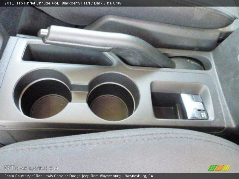 Blackberry Pearl / Dark Slate Gray 2011 Jeep Patriot Latitude 4x4